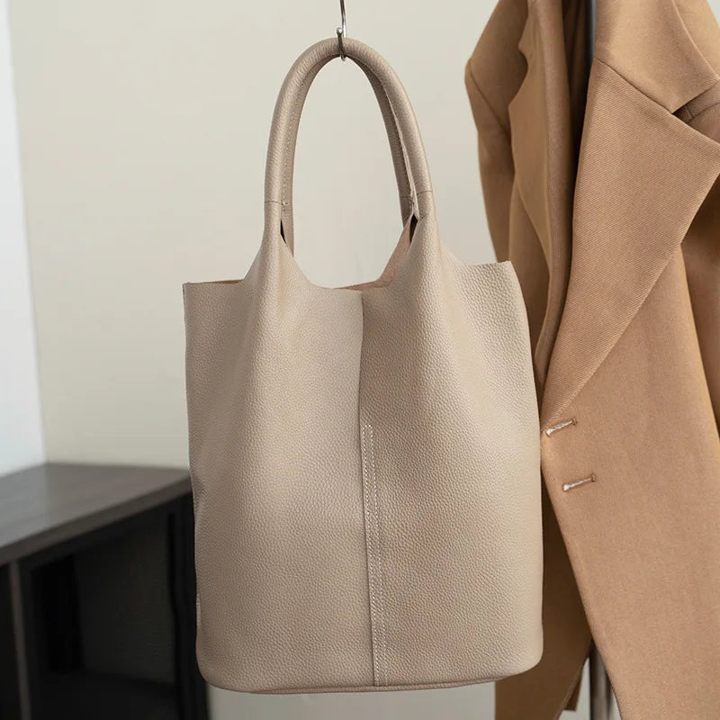 Couro genuíno commuter sacola simples senhoras macio tote bolsa de ombro grande capacidade bolsa balde feminina 2025 novo