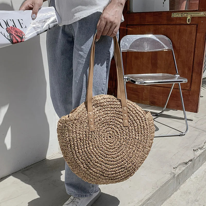 Verão redondo palha feminina férias tecido praia bolsa de ombro grande capacidade oco para fora simples sacola