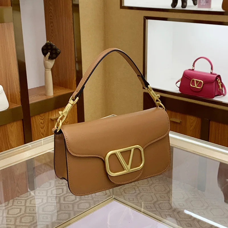 Bolsa feminina de couro de bezerro corrente de um ombro crossbody nova moda e versátil bolsa feminina de alta qualidade