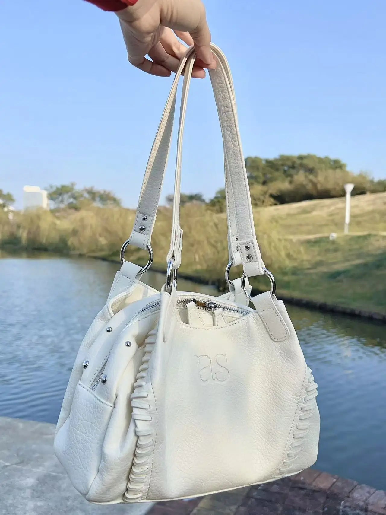 Nicho coreano ASON 24FW couro mini motocicleta bolsa de ombro único axila bolsa de grande capacidade