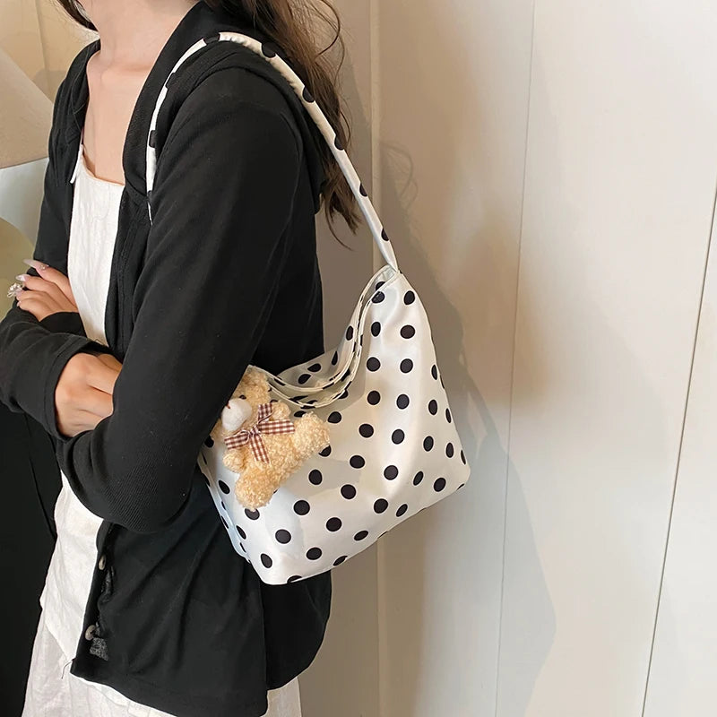 Bolsa de ombro bolinhas com pingente, saco de balde, axila, moda, cor pura, 1pc