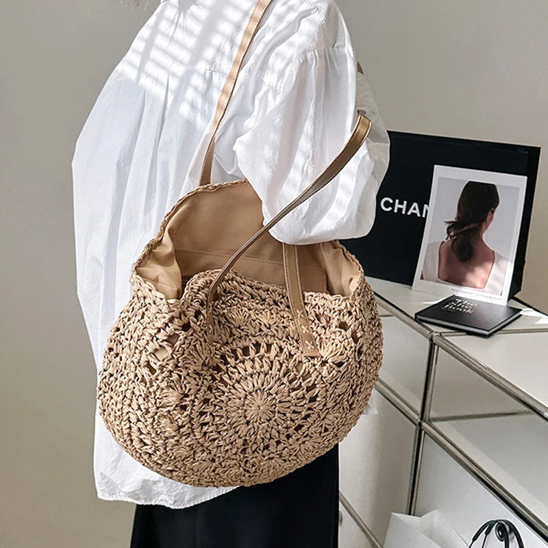 Verão redondo palha feminina férias tecido praia bolsa de ombro grande capacidade oco para fora simples sacola