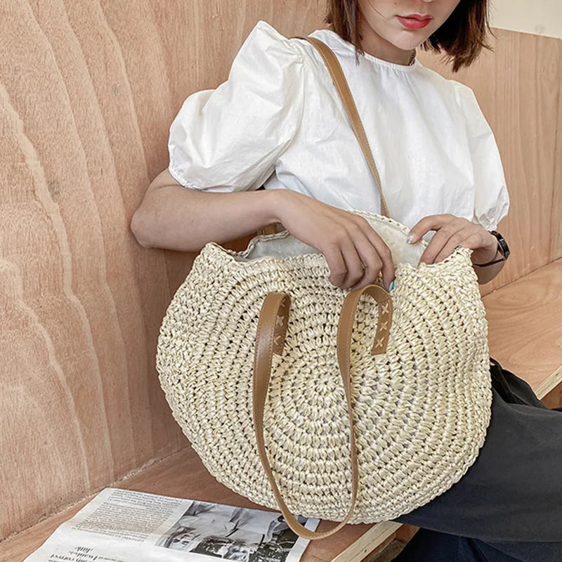 Verão redondo palha feminina férias tecido praia bolsa de ombro grande capacidade oco para fora simples sacola