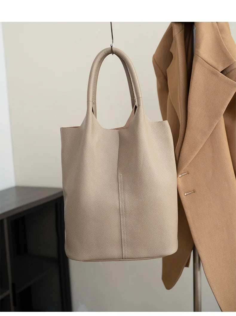 Couro genuíno commuter sacola simples senhoras macio tote bolsa de ombro grande capacidade bolsa balde feminina 2025 novo