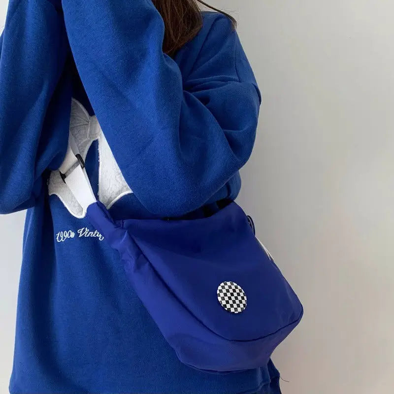 Marca da moda bolsa de ombro versátil feminina, bolsa tiracolo casual, moda coreana e japonesa, azul klein, novo estilo, 2024