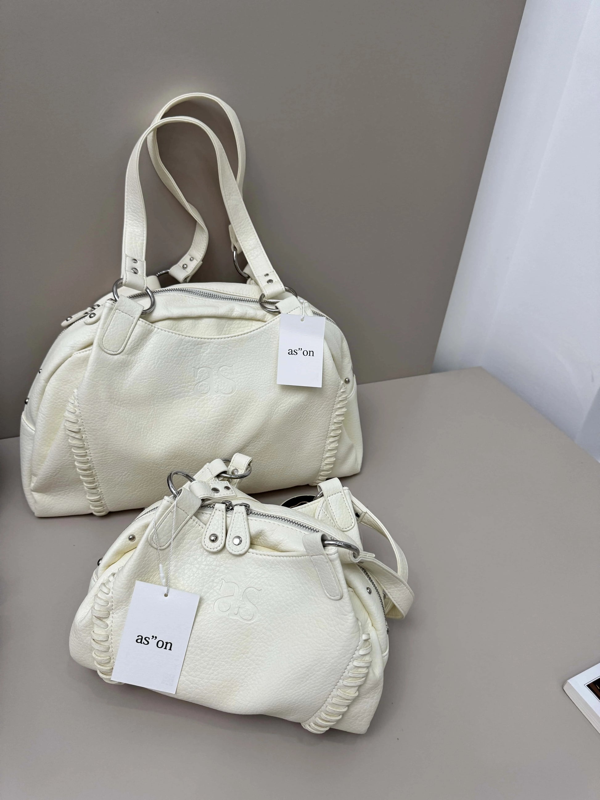 Nicho coreano ASON 24FW couro mini motocicleta bolsa de ombro único axila bolsa de grande capacidade