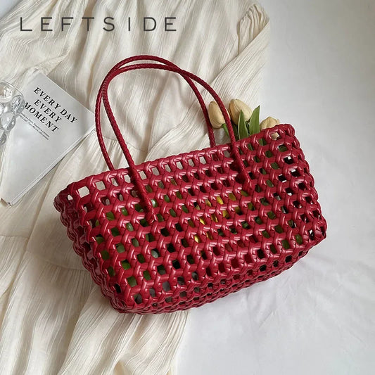Leftside pequena cor sólida tecer sacolas para as mulheres 2025 moda verão sacos de ombro simples bolsas oco para fora saco de praia