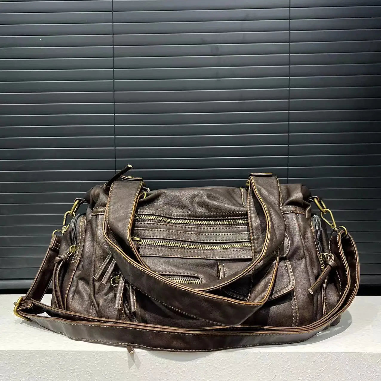 Y2k bolsa crossbody de ombro único para meninas, bolsa vintage de couro lavado para motocicleta, grande capacidade, bolsa com vários bolsos